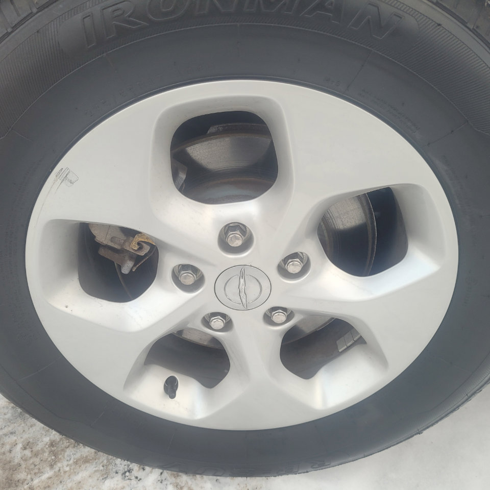 Used 2018 Chrysler Pacifica Touring Plus image 41