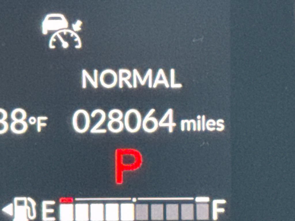 Certified 2024 Honda Pilot Touring image 23