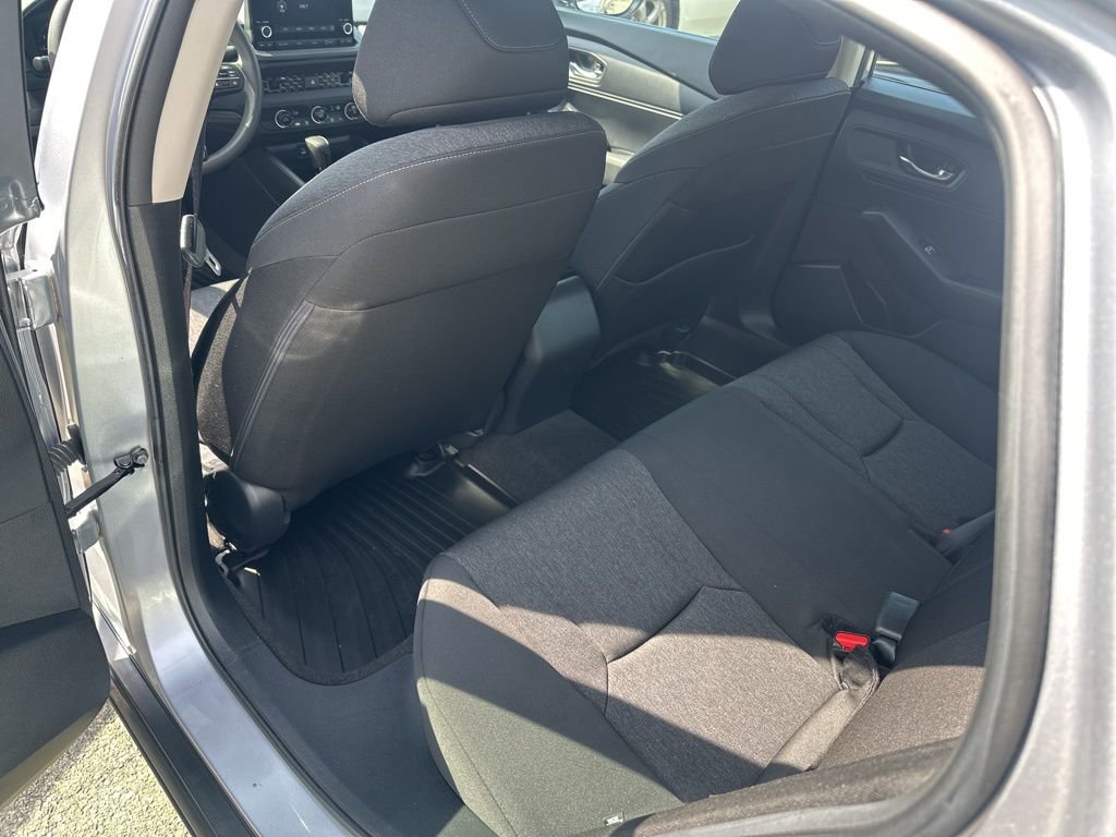 Used 2023 Honda Accord LX image 23