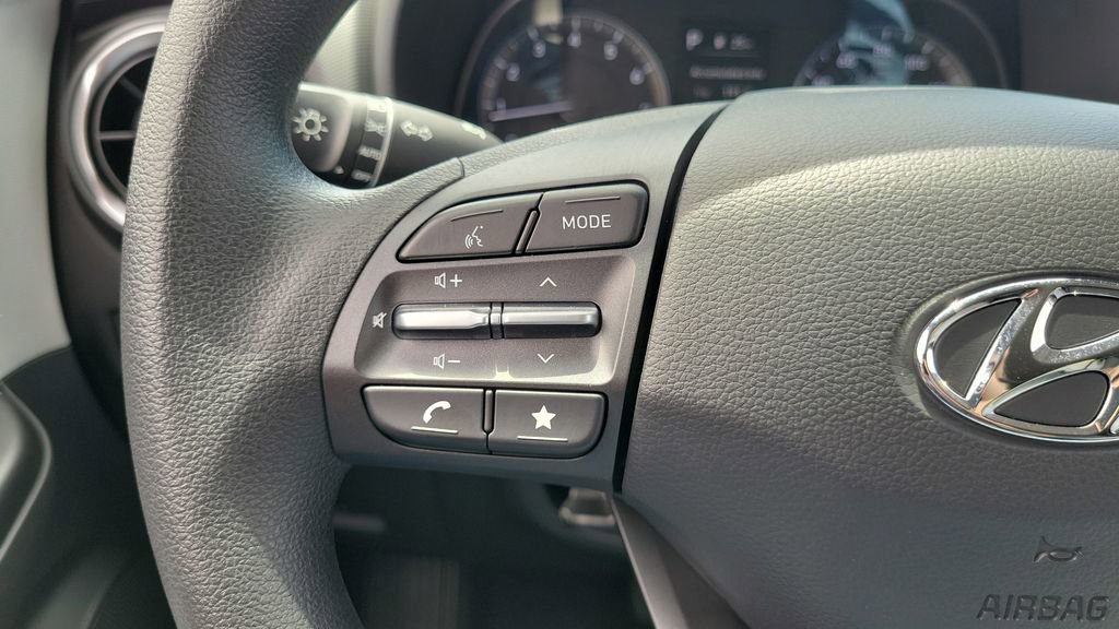 Used 2023 Hyundai Kona SEL image 19
