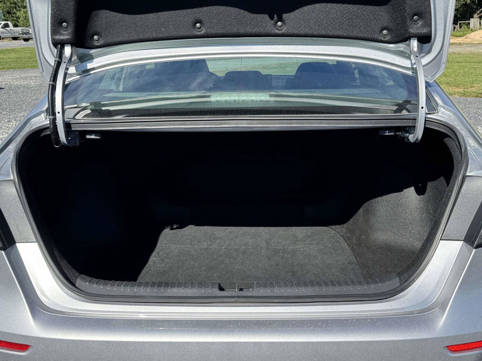 Used 2024 Honda Accord Sport image 19