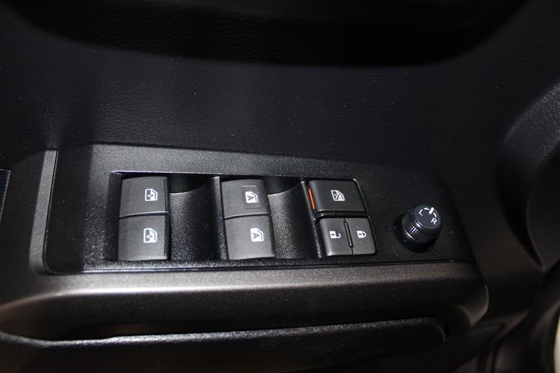 Used 2021 Toyota Tacoma TRD Off-Road w/ Technology Package AWD/4WD image 24