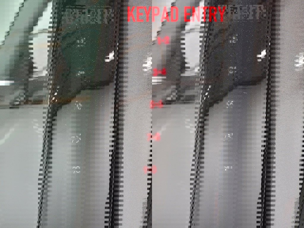 Used 2022 Ford Explorer XLT w/ Equipment Group 202A AWD/4WD image 32