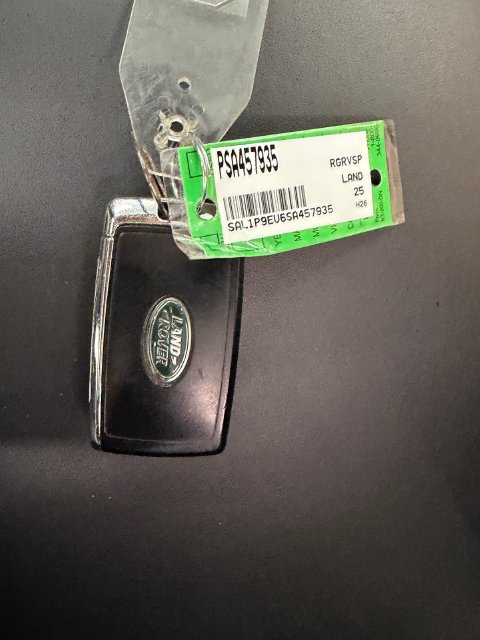 Used 2025 Land Rover Range Rover Sport SE AWD/4WD image 32