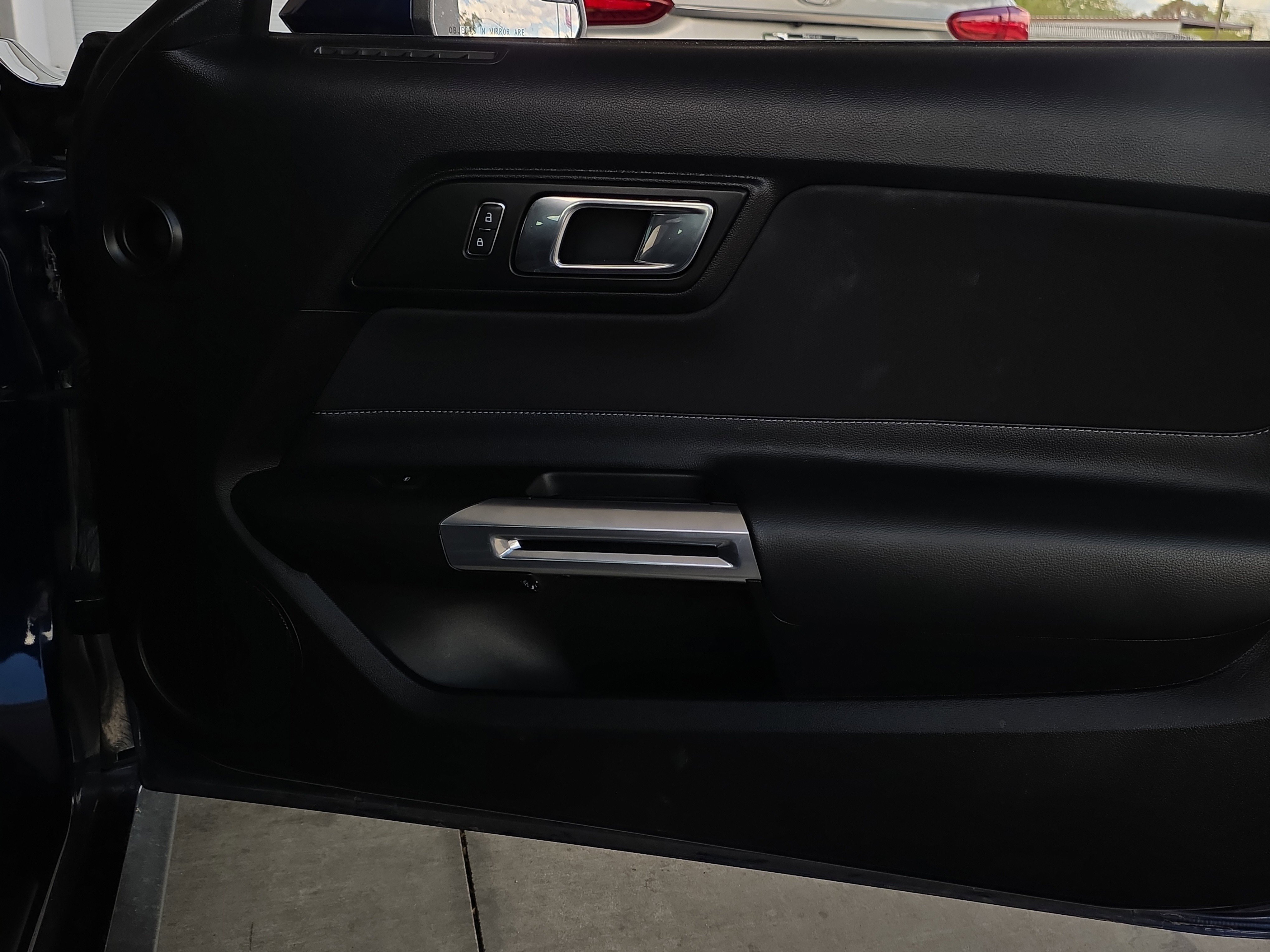 Used 2018 Ford Mustang GT image 19