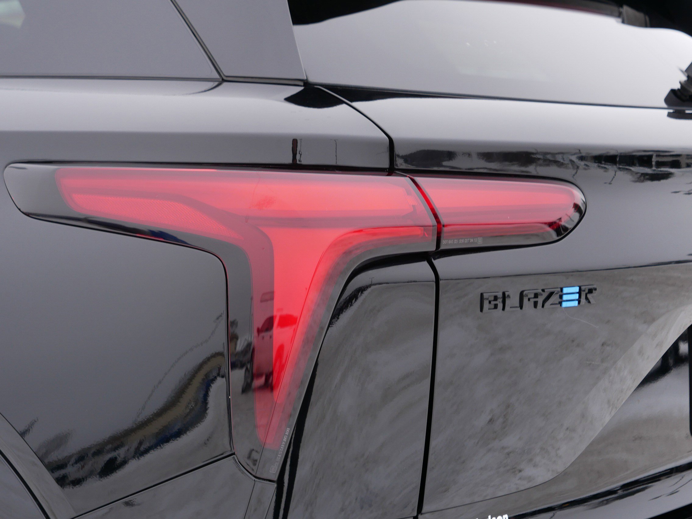 Used 2024 Chevrolet Blazer EV RS image 17