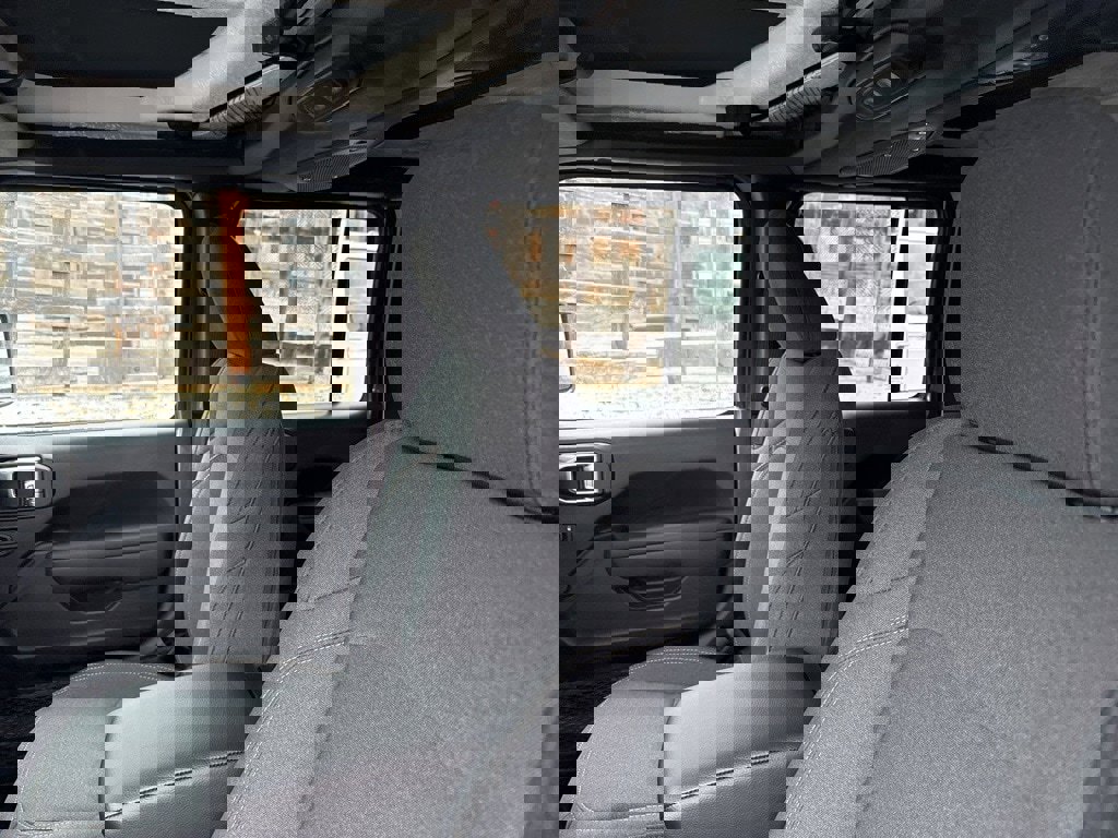New 2025 Jeep Wrangler Unlimited Sport image 17