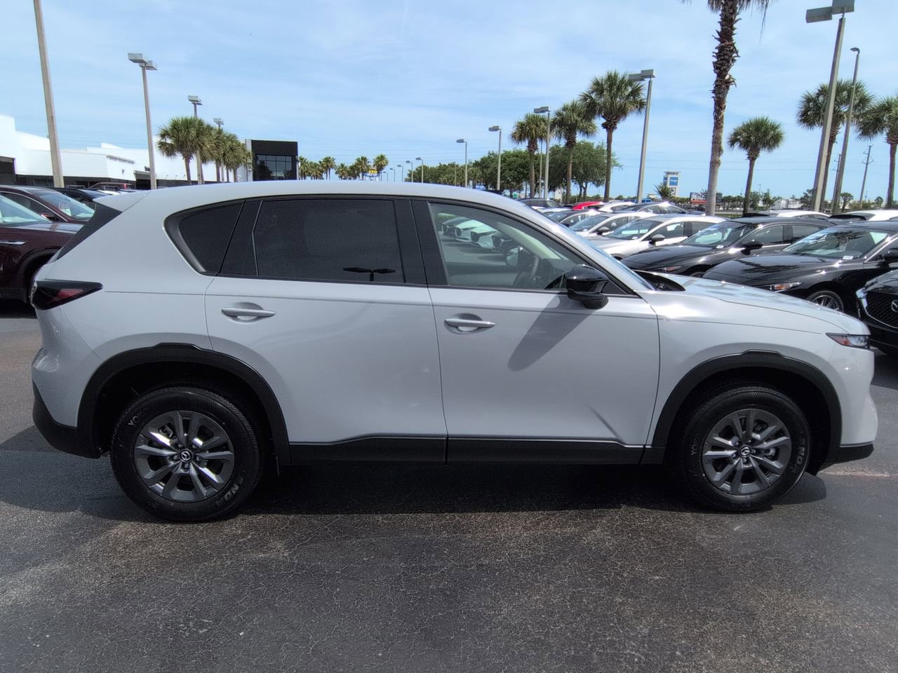 New 2026 MAZDA CX-5 Select AWD/4WD image 3