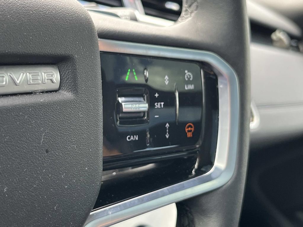 Used 2023 Land Rover Range Rover Evoque R-Dynamic SE image 31