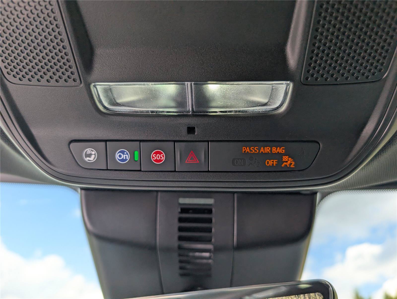 New 2026 GMC Acadia Elevation w/ Elevation Premium Package FWD image 18