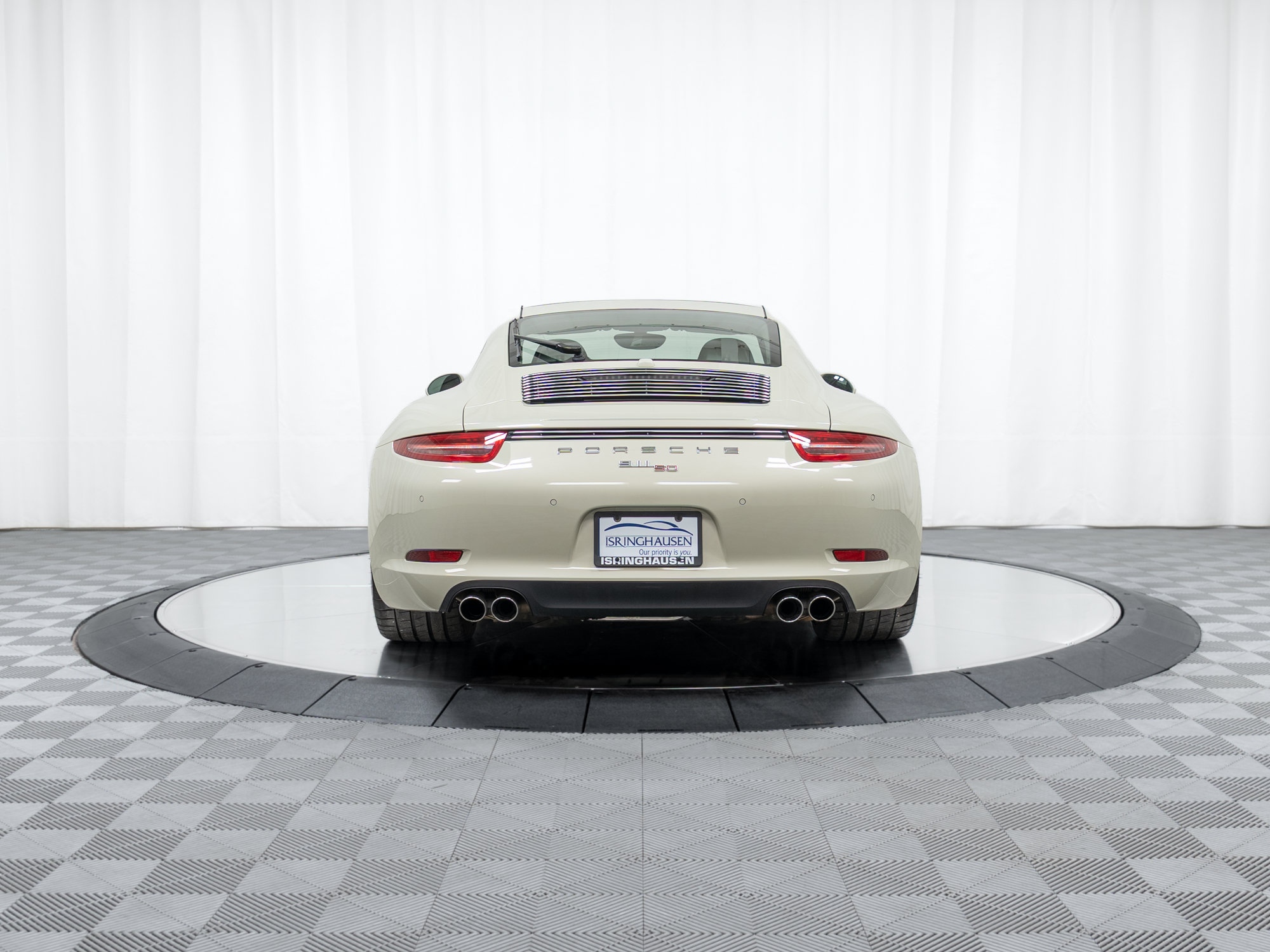 Certified 2014 Porsche 911 50th Anniversary Edition RWD image 6