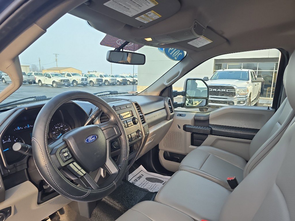 Used 2019 Ford F250 XL w/ Power Equipment Group image 11
