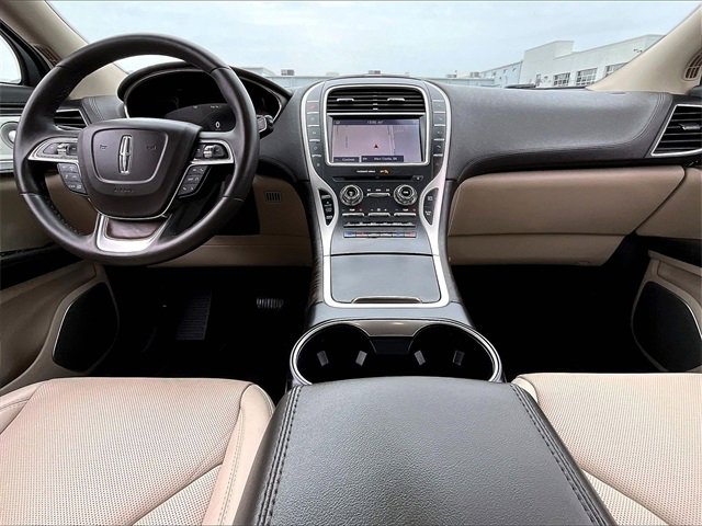 Used 2020 Lincoln Nautilus Reserve w/ Equipment Group 202A image 20