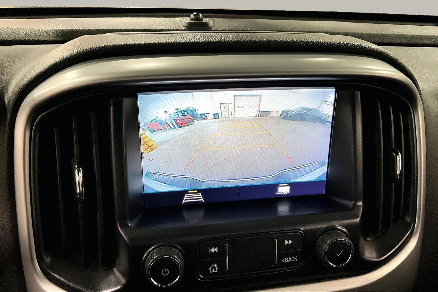 Used 2022 Chevrolet Colorado LT w/ LT Convenience Package AWD/4WD image 27