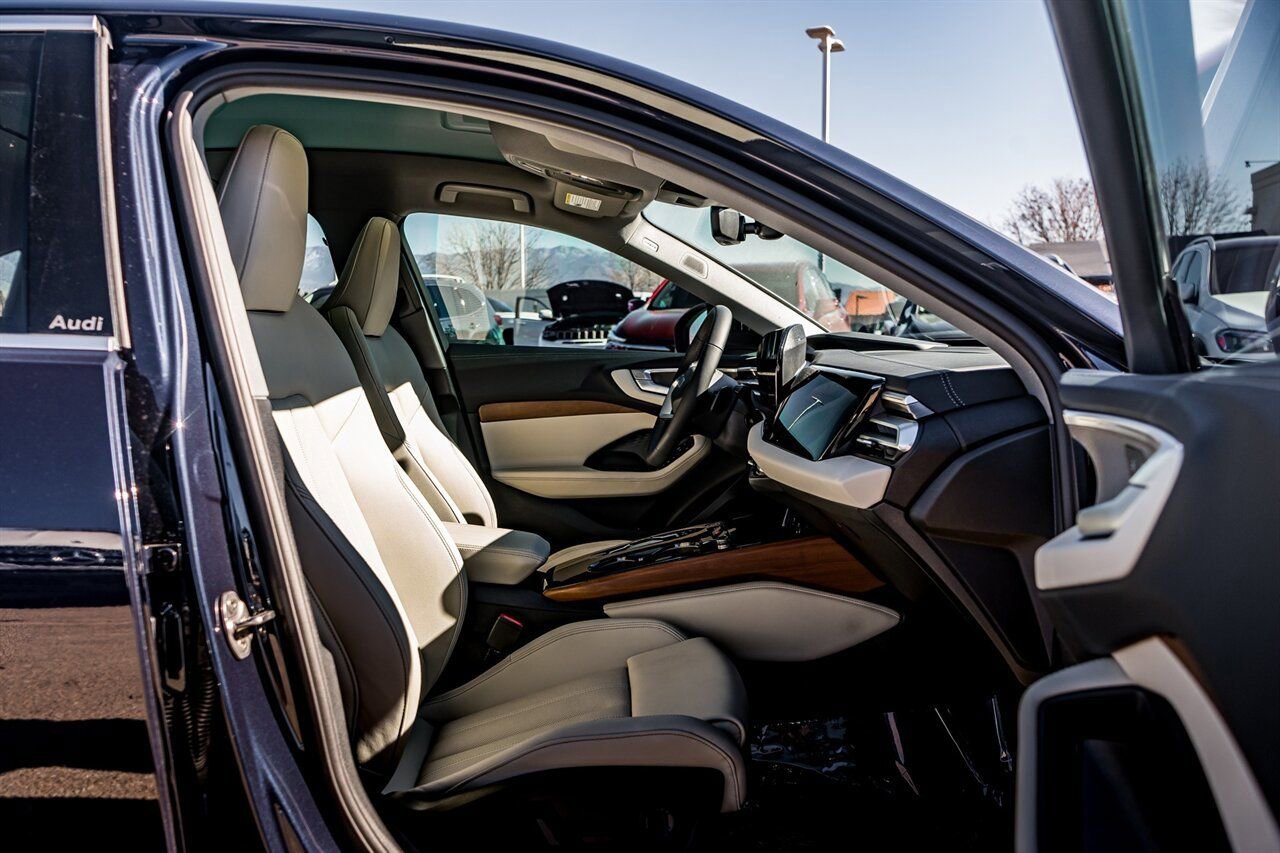 Used 2025 Audi A5 2.0T Premium Plus image 40