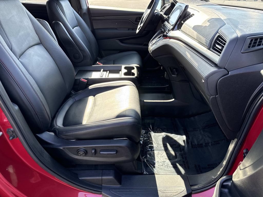 Used 2023 Honda Odyssey Sport image 20