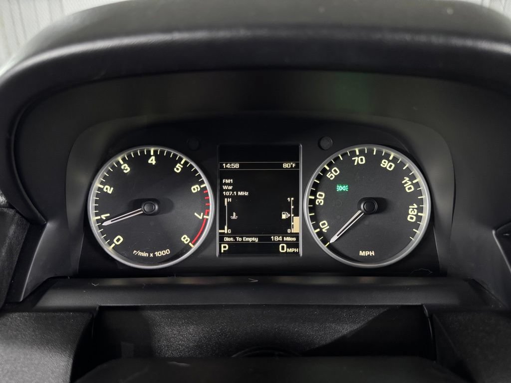 Used 2016 Land Rover LR4 AWD/4WD image 32