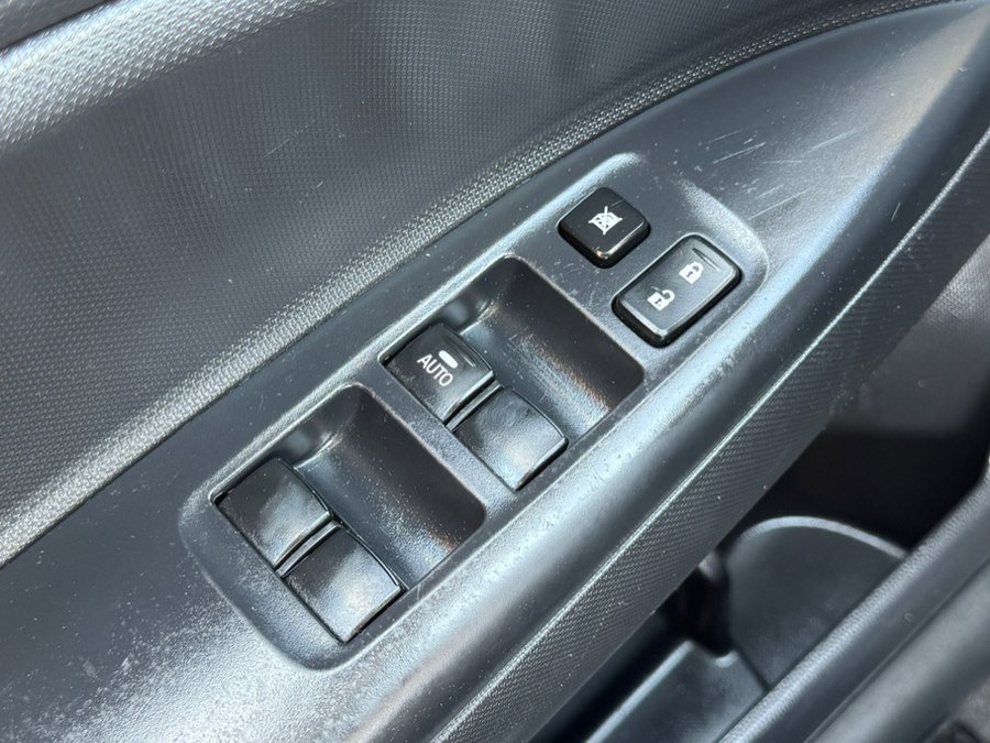 Used 2024 Mitsubishi Mirage ES FWD image 7