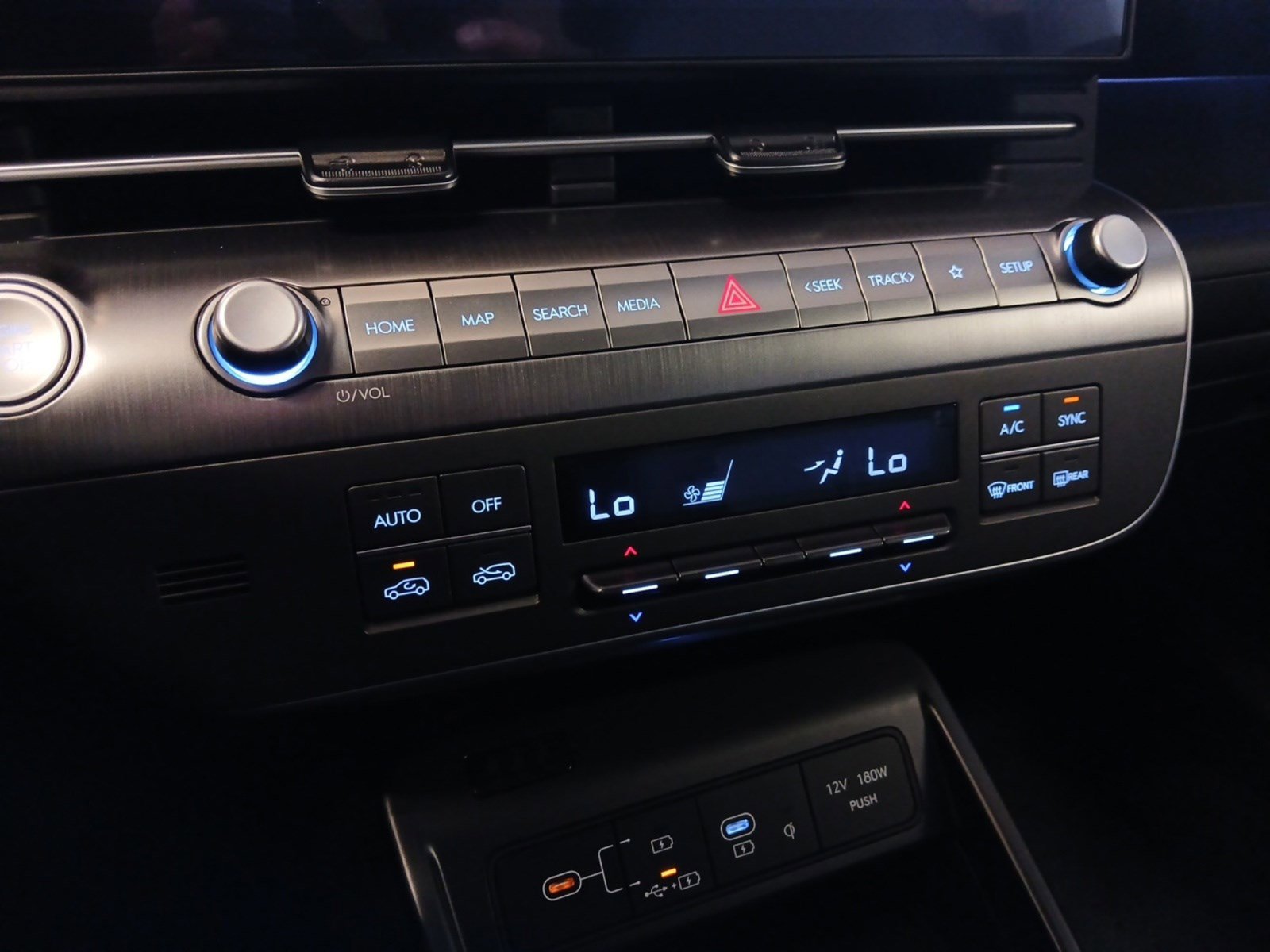 New 2026 Hyundai Kona Limited image 17