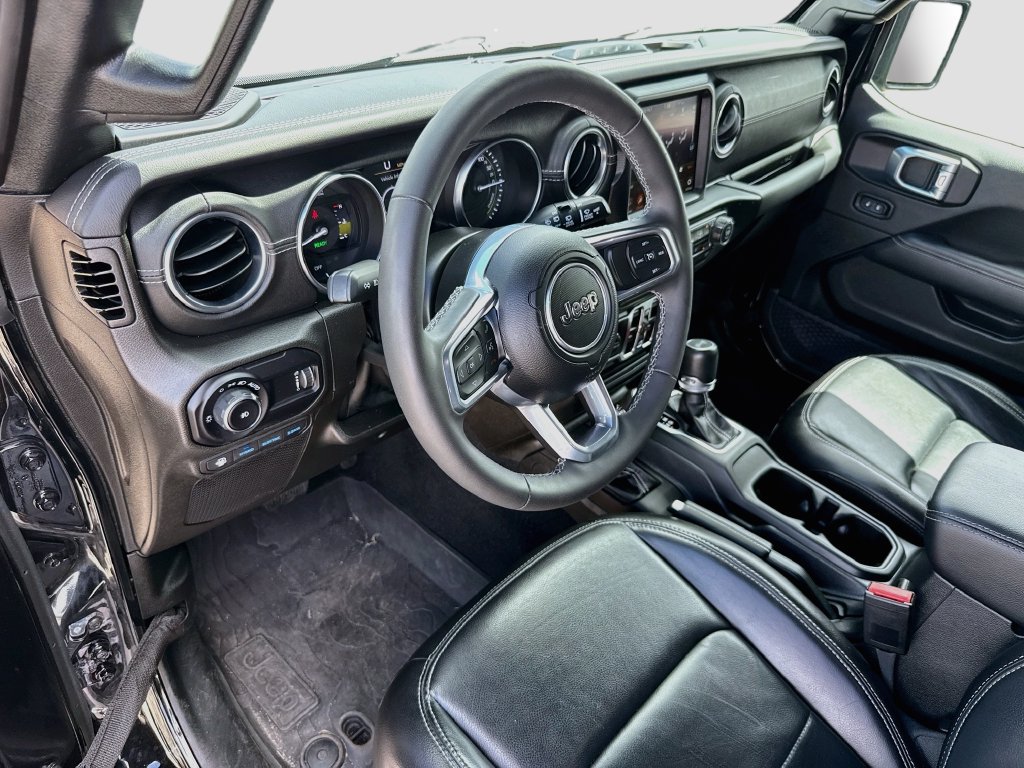 Certified 2023 Jeep Wrangler Unlimited Sahara w/ Cold Weather Group AWD/4WD image 10