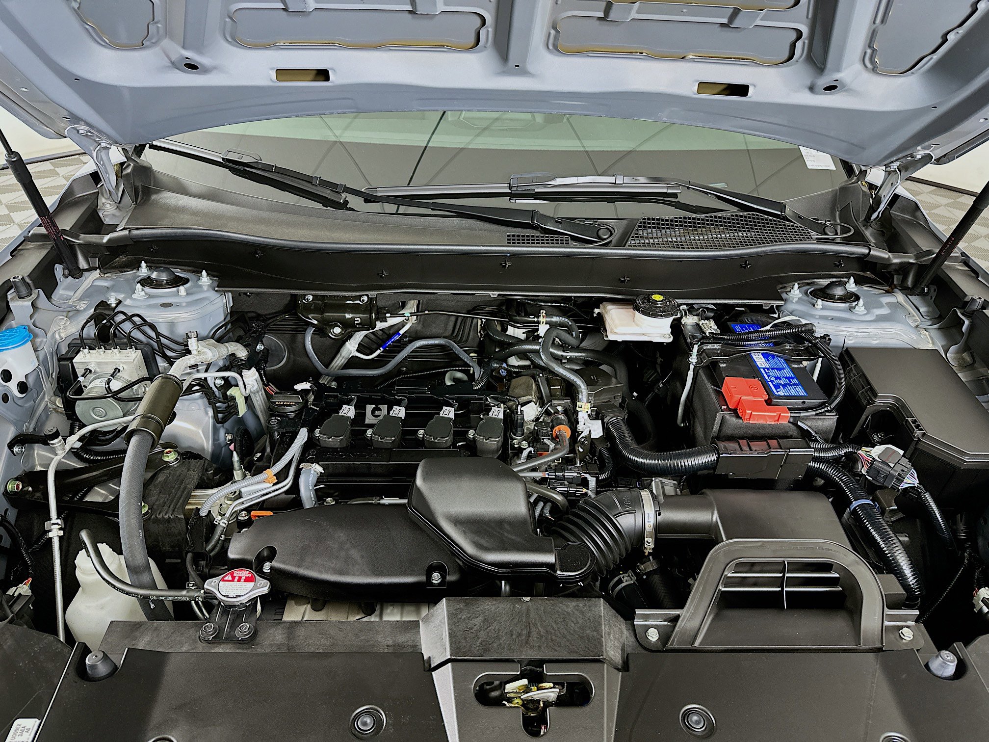 Used 2025 Honda CR-V LX image 30