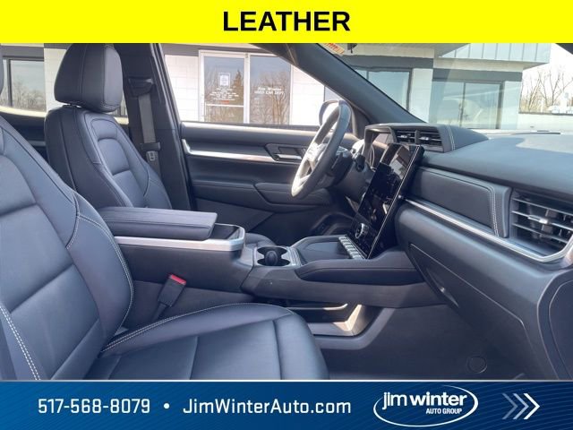 Used 2026 GMC Terrain Elevation w/ Elevation Premium Package AWD/4WD image 12