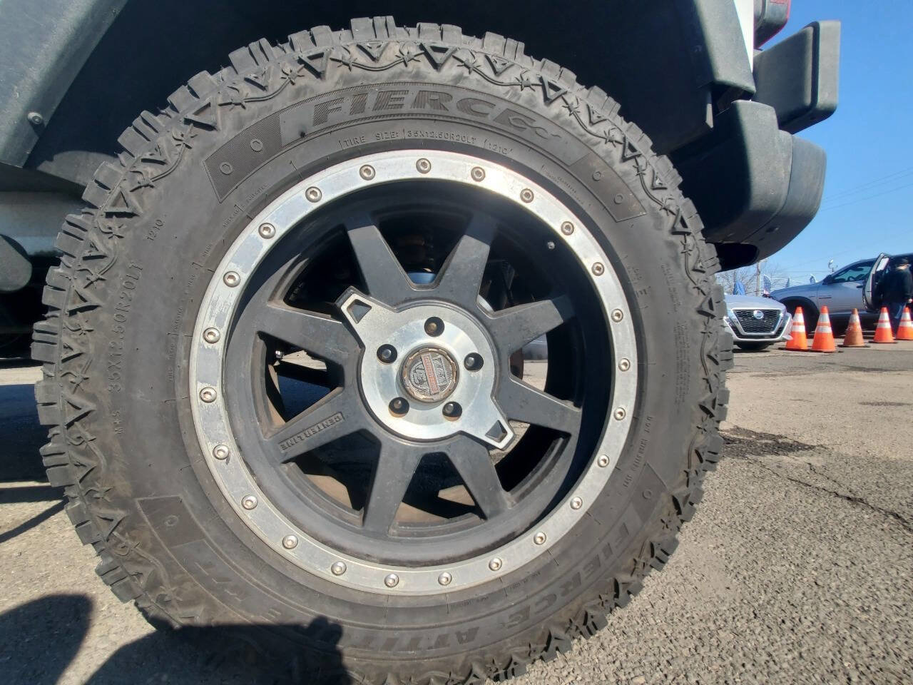 Used 2017 Jeep Wrangler Unlimited Rubicon w/ Cold Weather Group AWD/4WD image 22