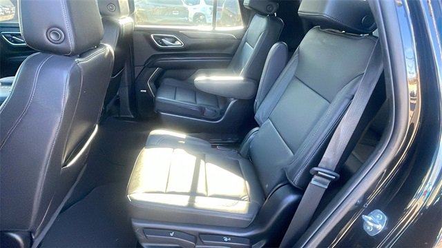 Used 2022 Chevrolet Tahoe LT w/ Luxury Package image 12