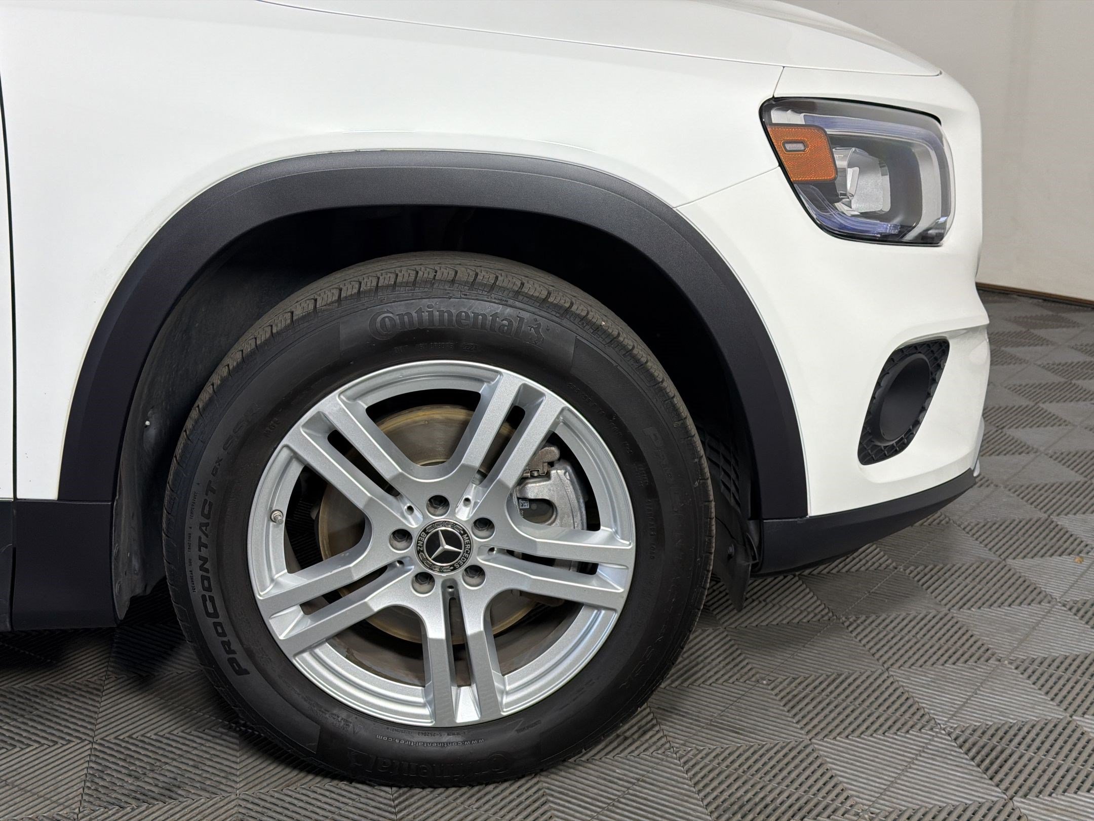 Certified 2021 Mercedes-Benz GLB 250 4MATIC image 13