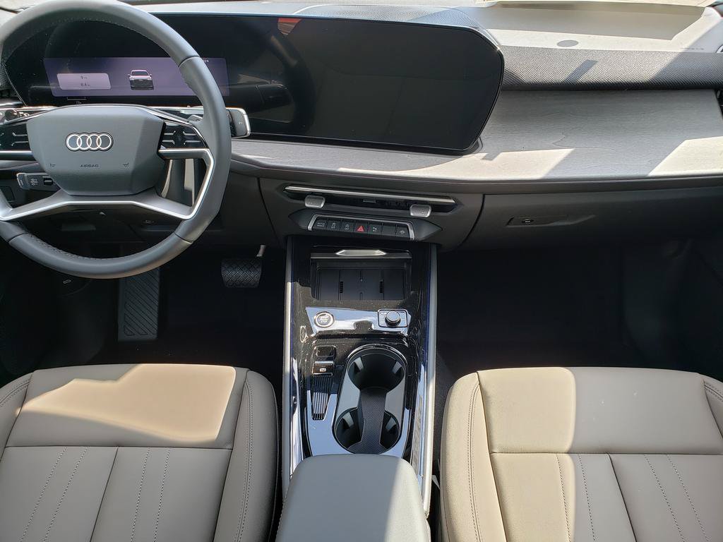 New 2026 Audi Q3 quattro 2.0T AWD/4WD image 9