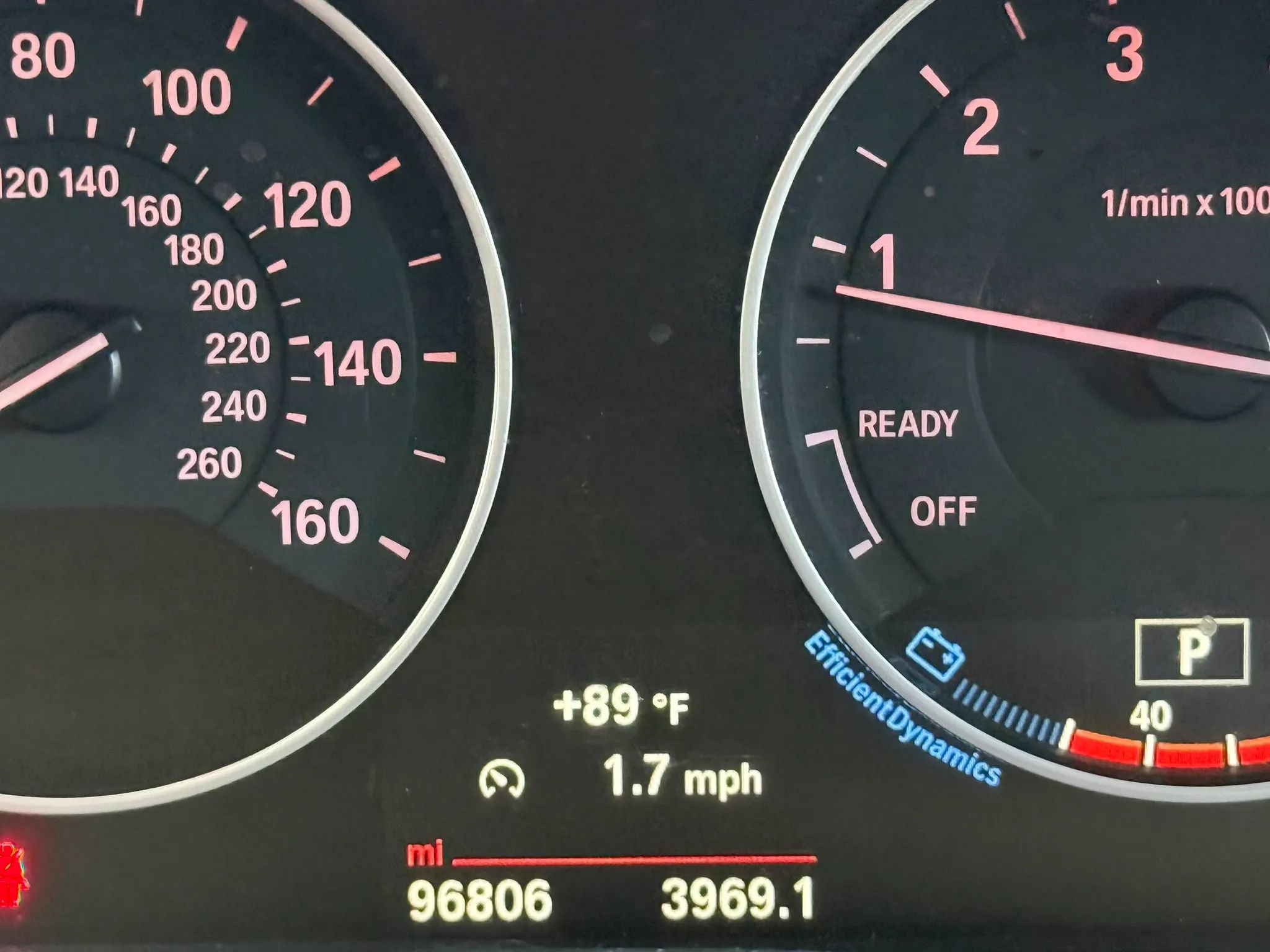 Used 2018 BMW 320i Sedan RWD image 14