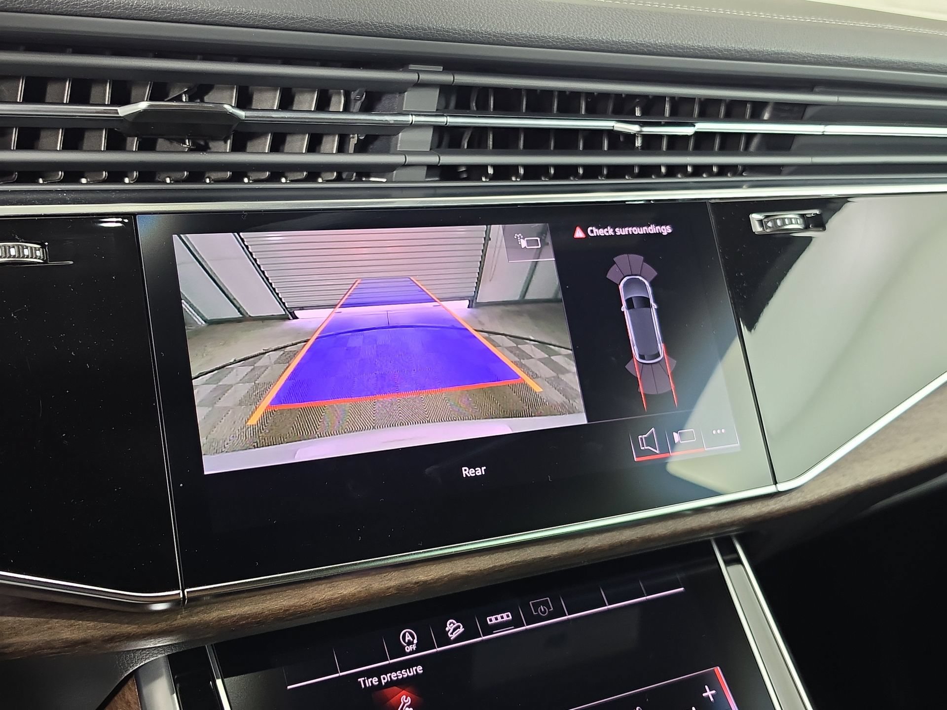 New 2026 Audi Q8 Premium AWD/4WD image 28