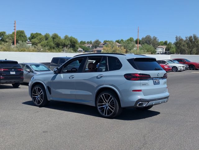 Used 2026 BMW X5 sDrive40i w/ M Sport Package RWD image 8