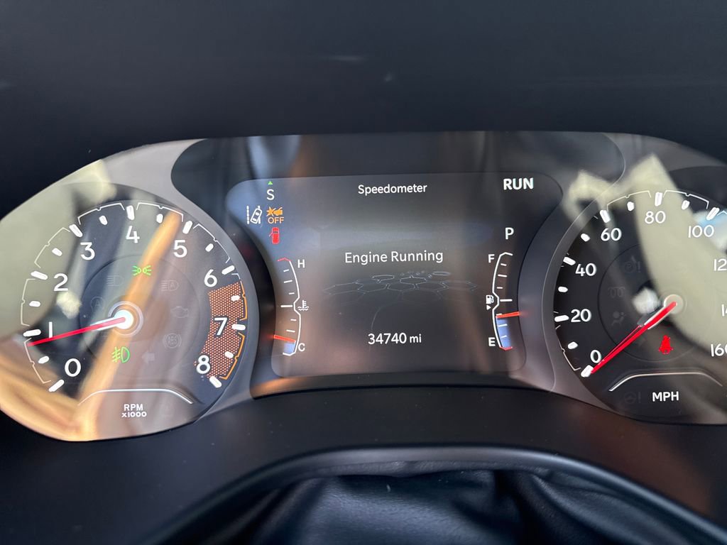 Used 2023 Jeep Compass Latitude image 18