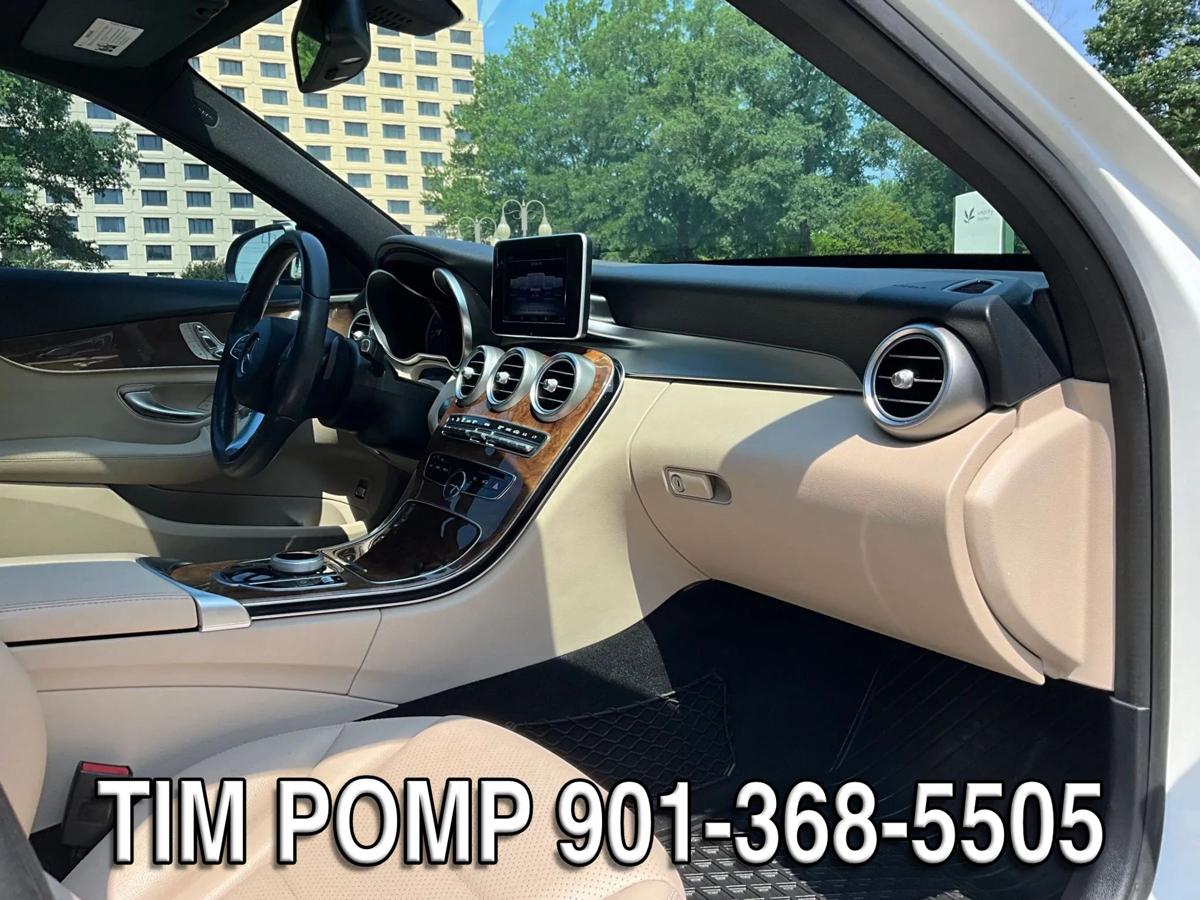 Used 2018 Mercedes-Benz C 300 Sedan image 15