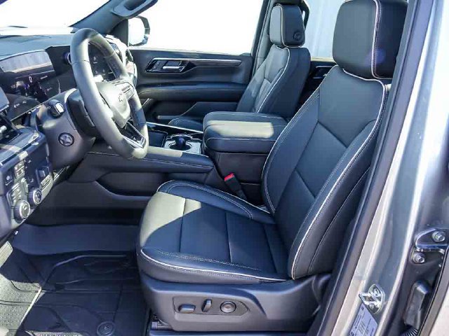 New 2027 Chevrolet Tahoe Premier w/ Sun And Tow Package AWD/4WD image 16