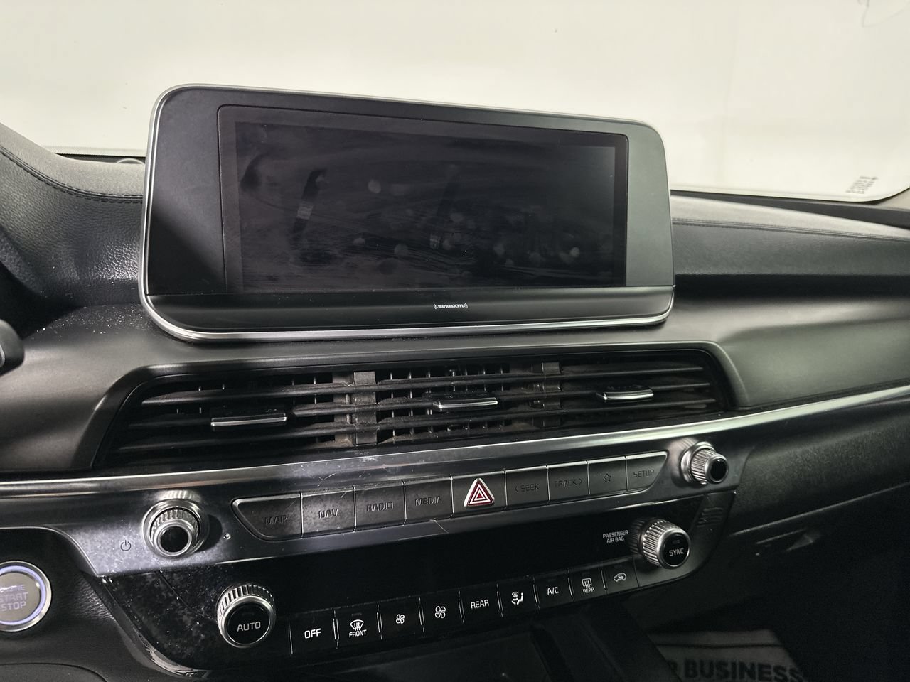 Used 2022 Kia Telluride LX FWD image 13