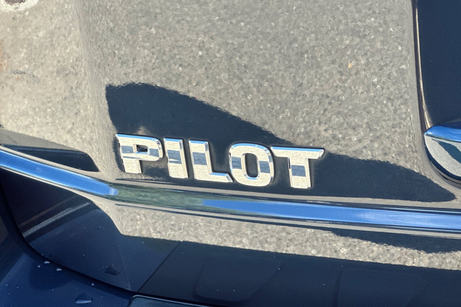 Used 2012 Honda Pilot Touring image 30