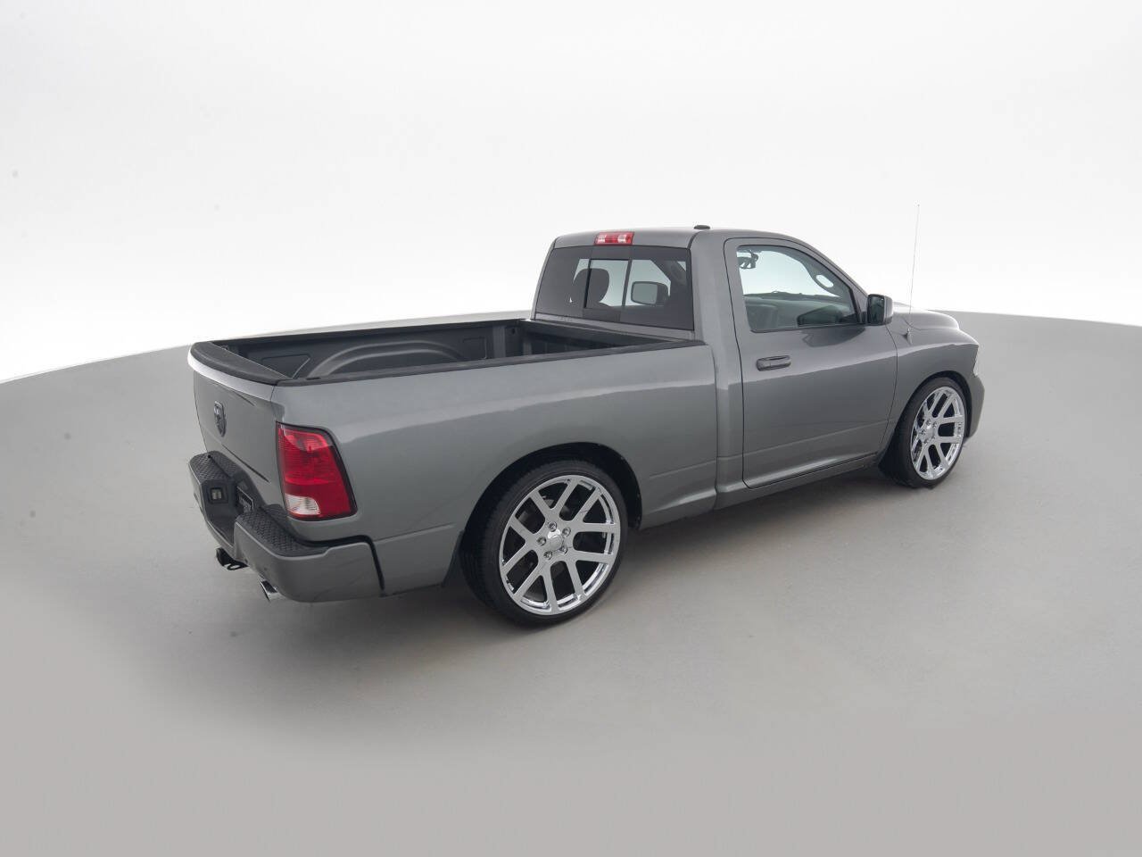 Used 2012 RAM 1500 Express RWD image 5