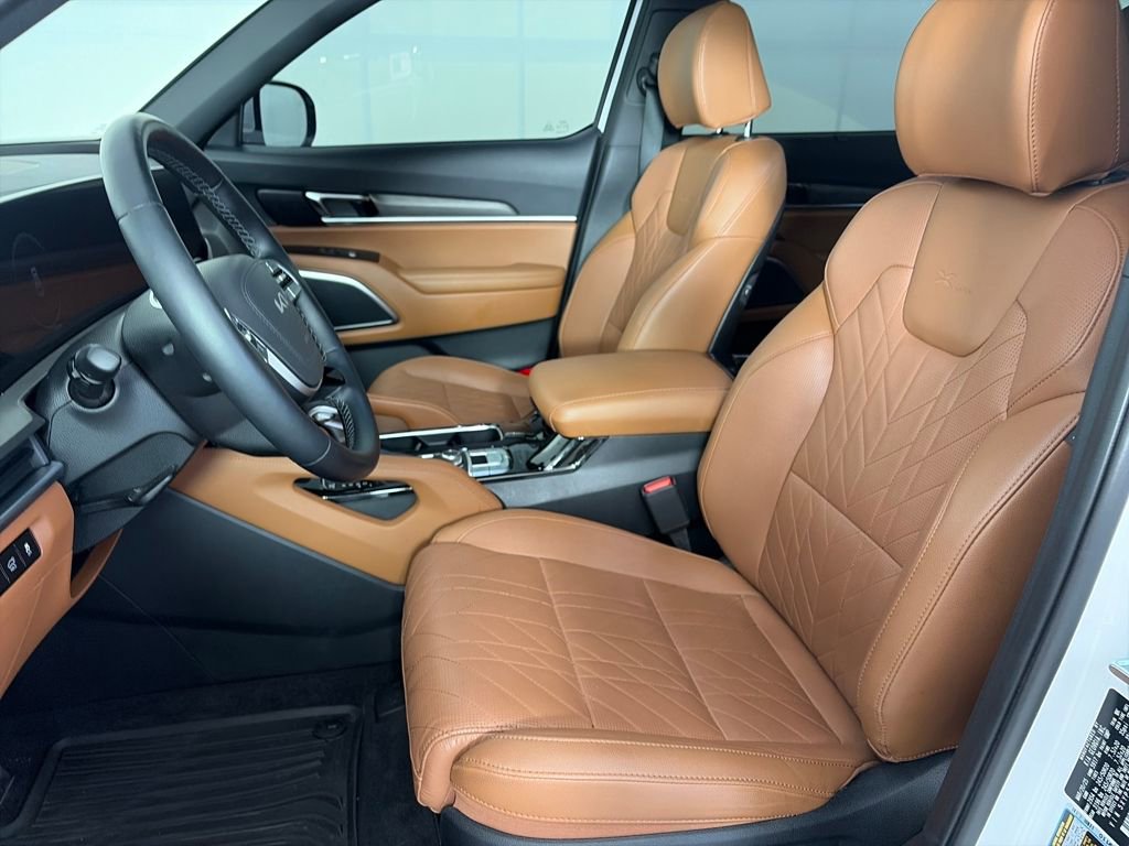 Used 2025 Kia Telluride SX X-Line image 10