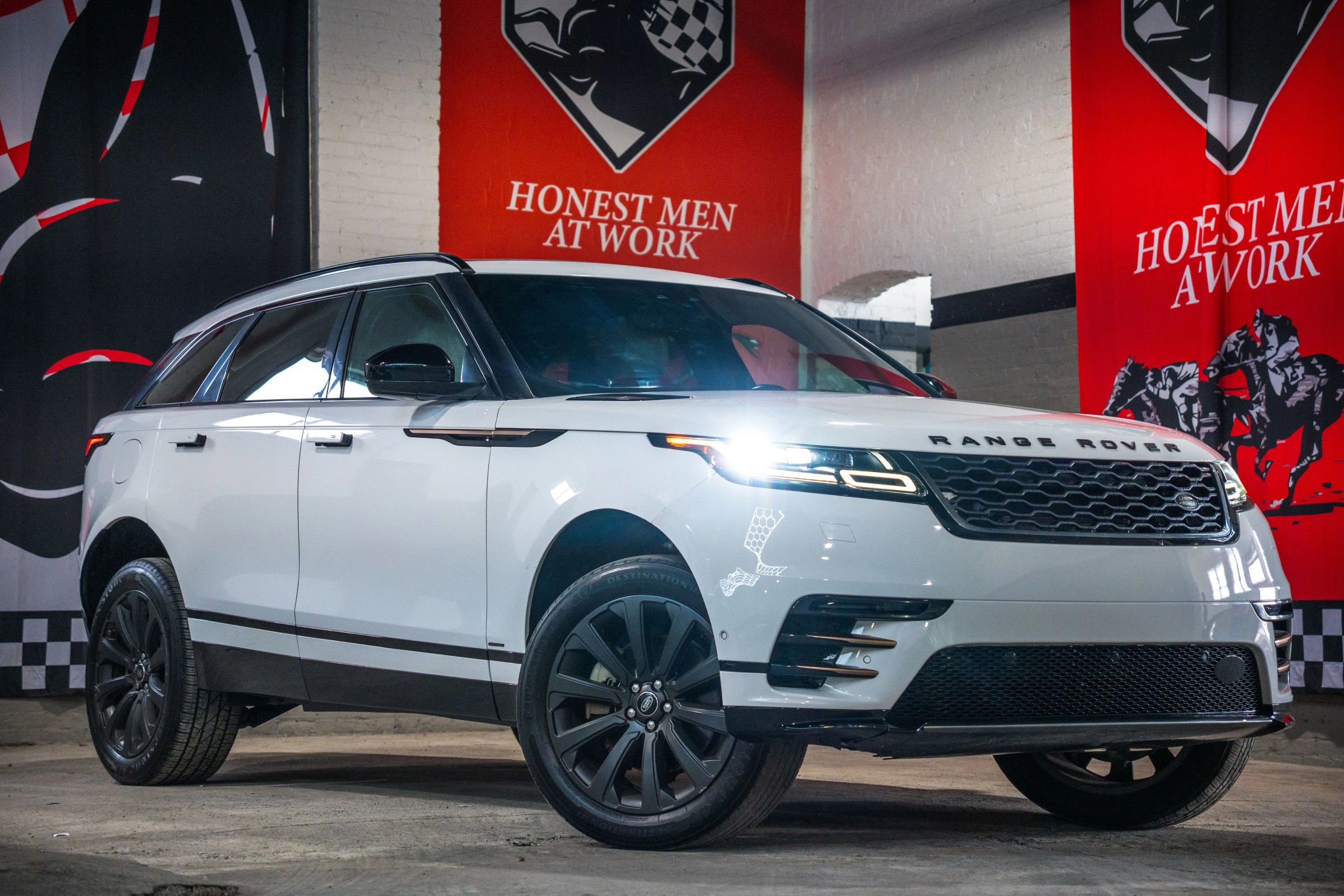Used 2019 Land Rover Range Rover Velar R-Dynamic SE