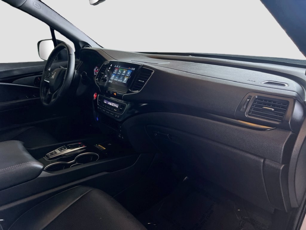 Used 2024 Honda Passport Black Edition image 31