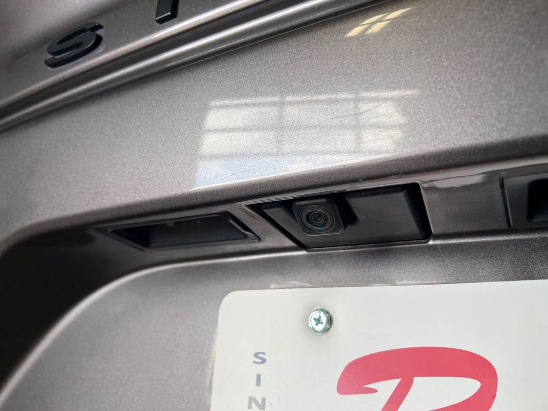 Used 2021 Toyota Sienna LE image 41