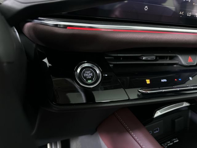 New 2026 Buick Envision Sport Touring AWD/4WD image 18