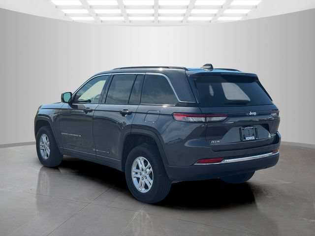 Certified 2024 Jeep Grand Cherokee Laredo w/ Luxury Tech Group I AWD/4WD image 5