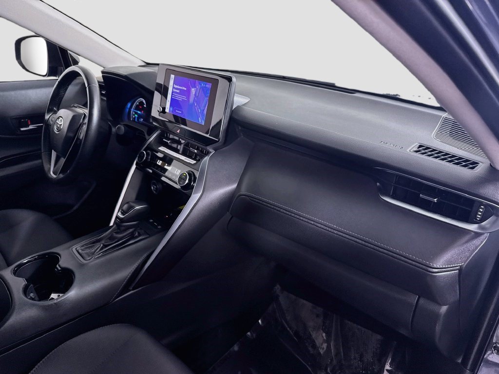 Used 2024 Toyota Venza LE AWD/4WD image 29
