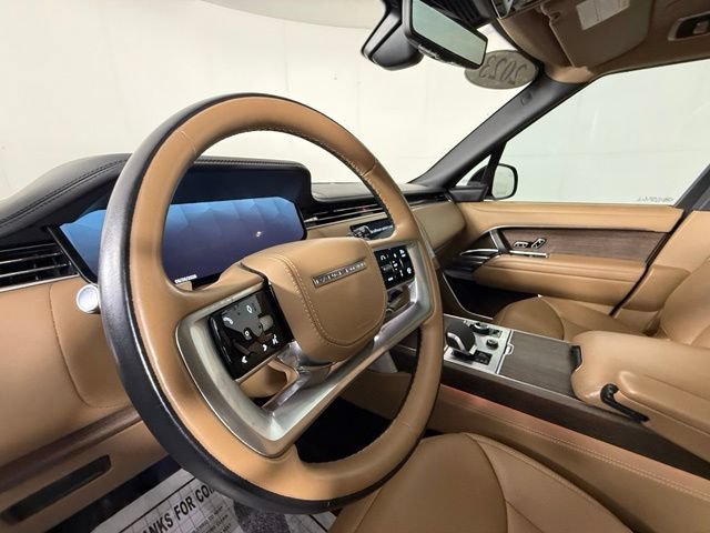 Used 2023 Land Rover Range Rover Long Wheelbase Autobiography AWD/4WD image 6