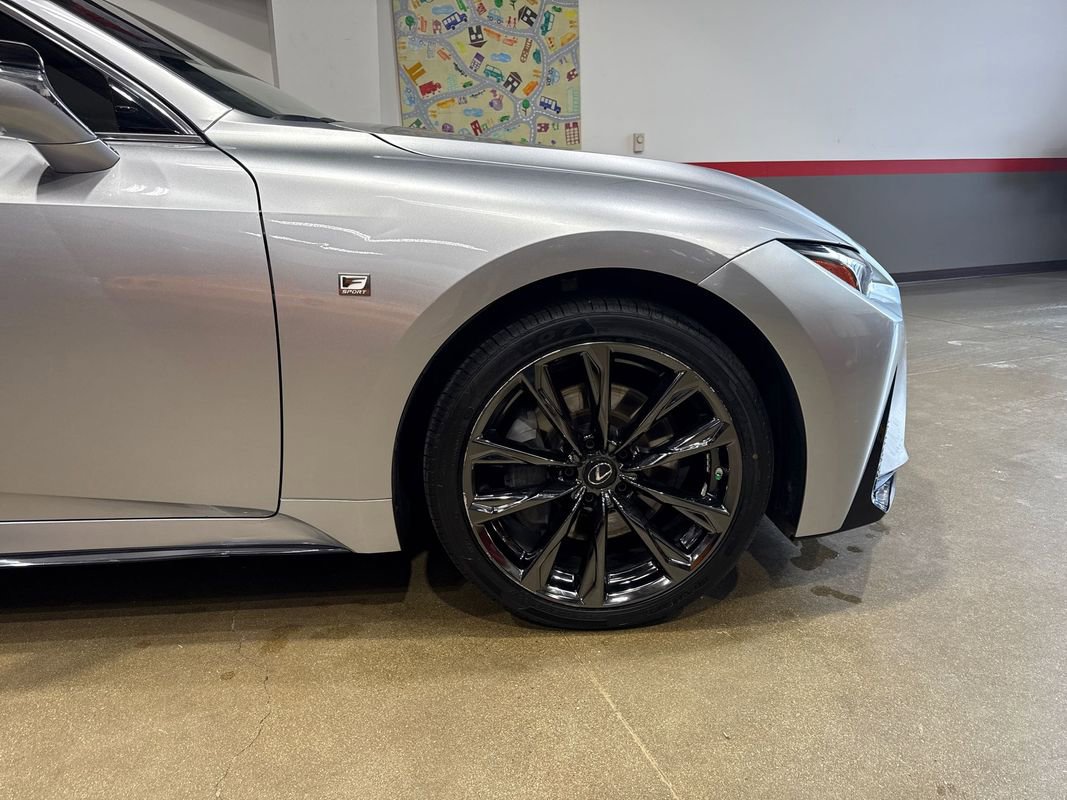 Used 2022 Lexus IS 350 F Sport image 36