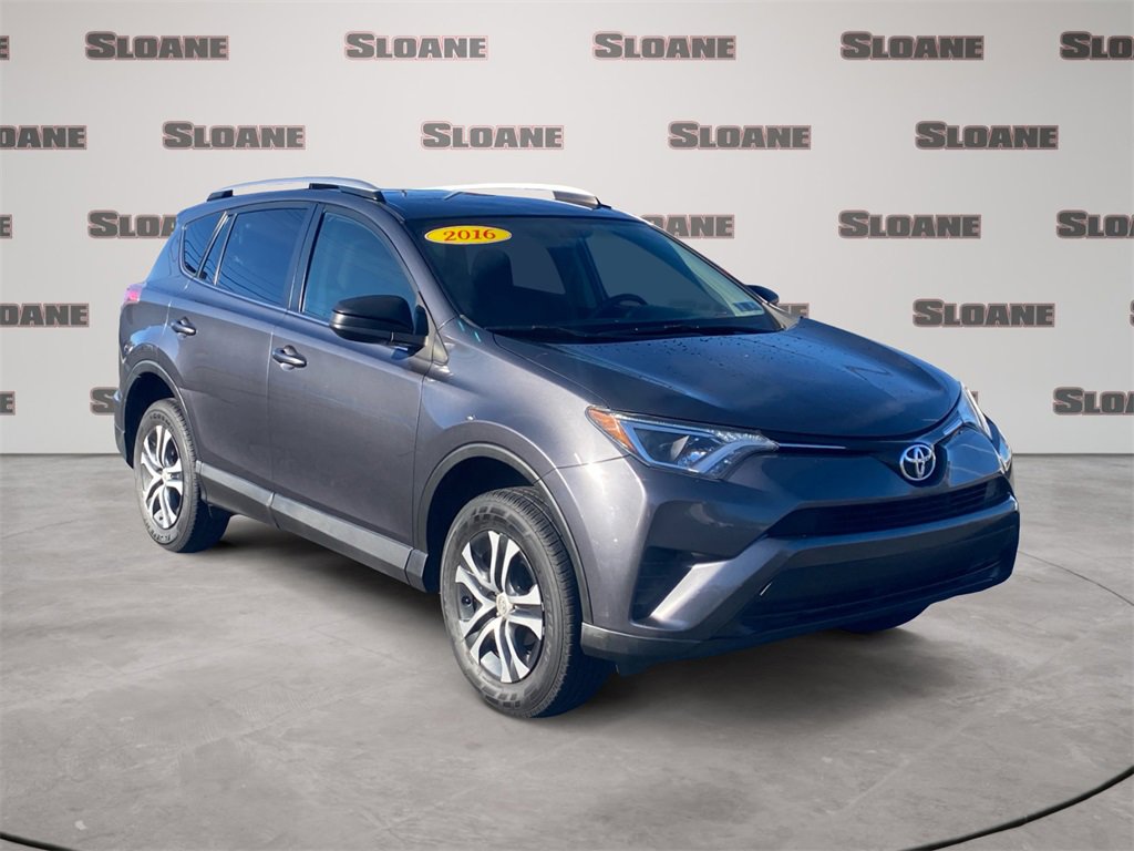 Used 2016 Toyota RAV4 LE image 7