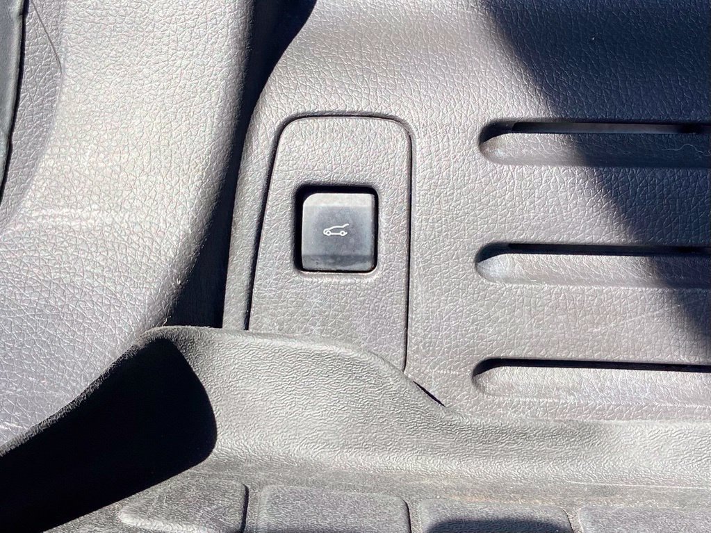 Used 2014 Ford Edge SEL w/ Equipment Group 205A AWD/4WD image 27